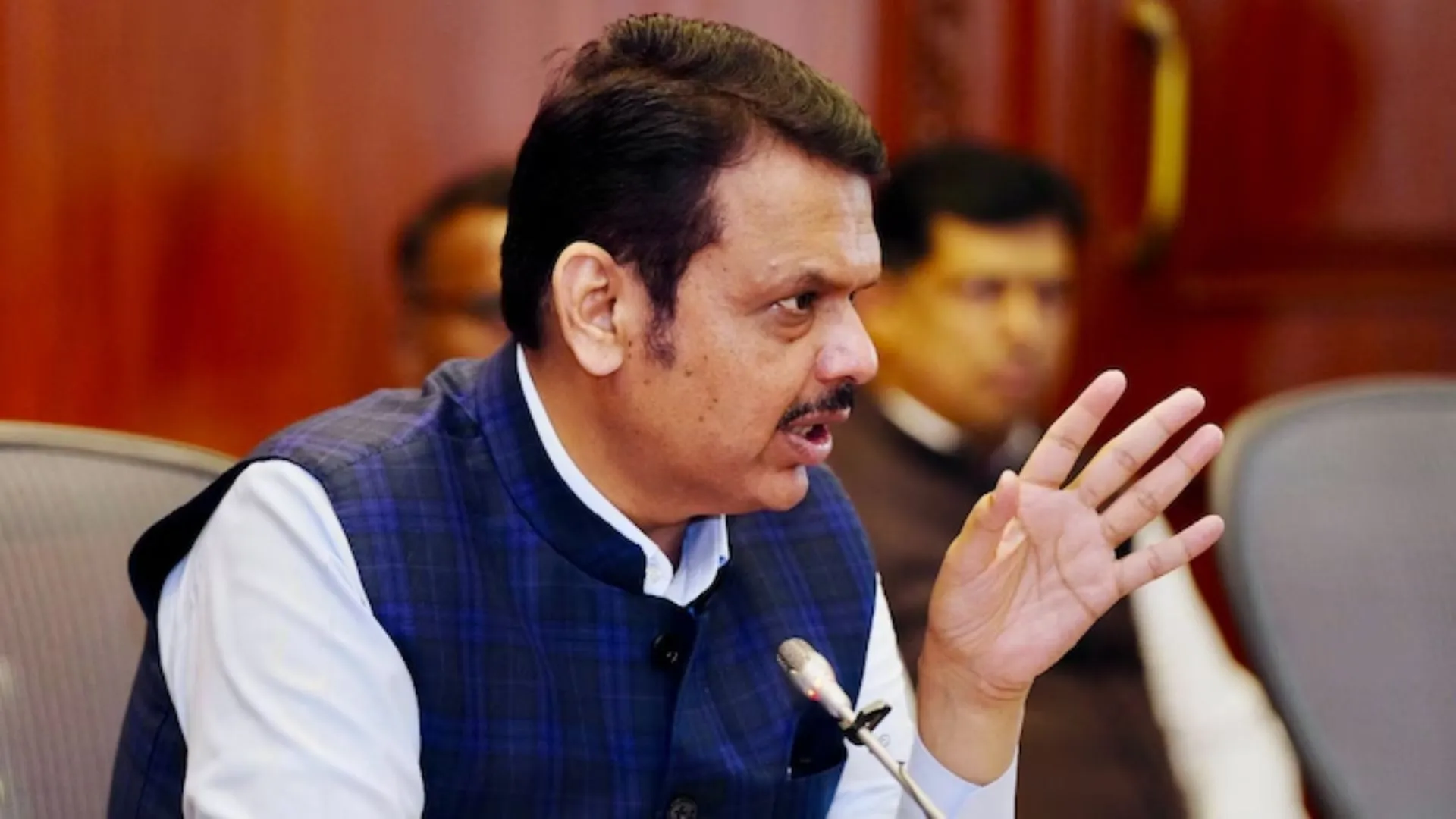 Kalyan Building Collapse: Maharashtra CM Fadnavis Announces Rs 5 Lakh Aid For Victims